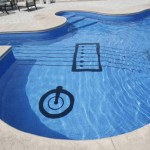 Les Paul Guitar Swimming Pool