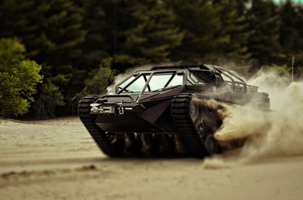 Ripsaw EV2: World’s first commercially available extreme luxury tank