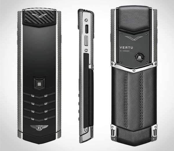 Bentley-themed Vertu Signature phone goes well with your luxury car
