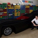 Nathan Sawaya builds world’s largest LEGO Batmobile