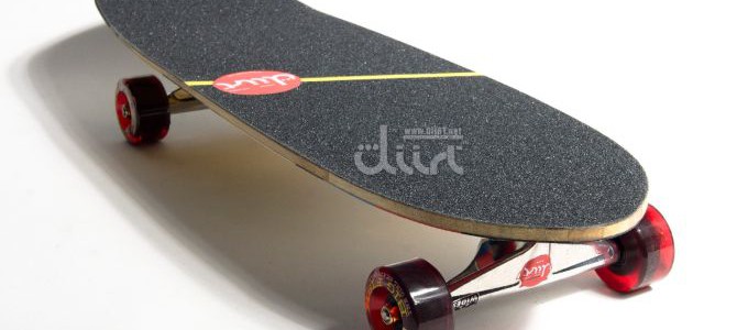 Diirt wants you to create your own skateboard using DIY Sk8 set