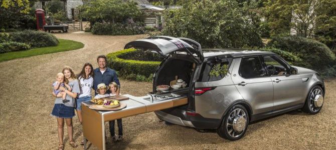 Jamie Oliver’s Land Rover has a complete on-the-go kitchen
